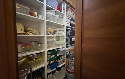 KARŞIYAKA BAHÇELİEVLER'DE SATILIK; KATTA TEK, EMSALSİZ 3+1 DAİRE