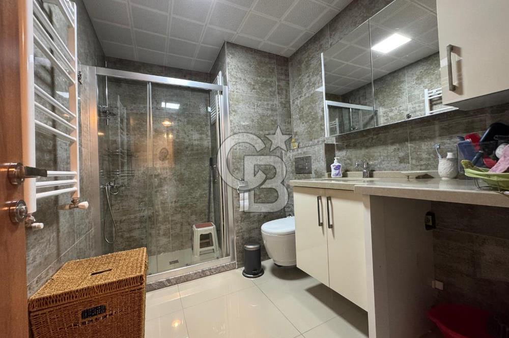 KARŞIYAKA BAHÇELİEVLER'DE SATILIK; KATTA TEK, EMSALSİZ 3+1 DAİRE