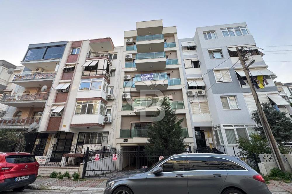 KARŞIYAKA BAHÇELİEVLER'DE SATILIK; KATTA TEK, EMSALSİZ 3+1 DAİRE