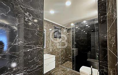 PARK CADDESİ PRESTİJLİ SİTEDE ÖZEL BAHÇELİ VE HAVUZLU KÖŞE VİLLA