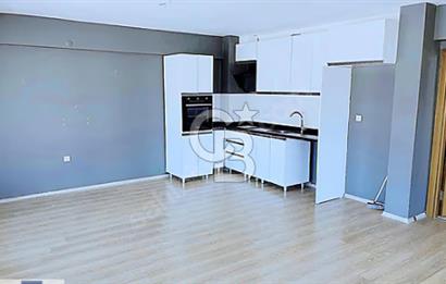 ALACAATLIDA KONUT VEYA OFİS KULLANIMINA UYGUN GENİŞ 1+1 DAİRE