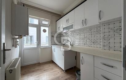 MERKEZİ KONUMDA BAKIMLI 3+1 KİRALIK DAİRE
