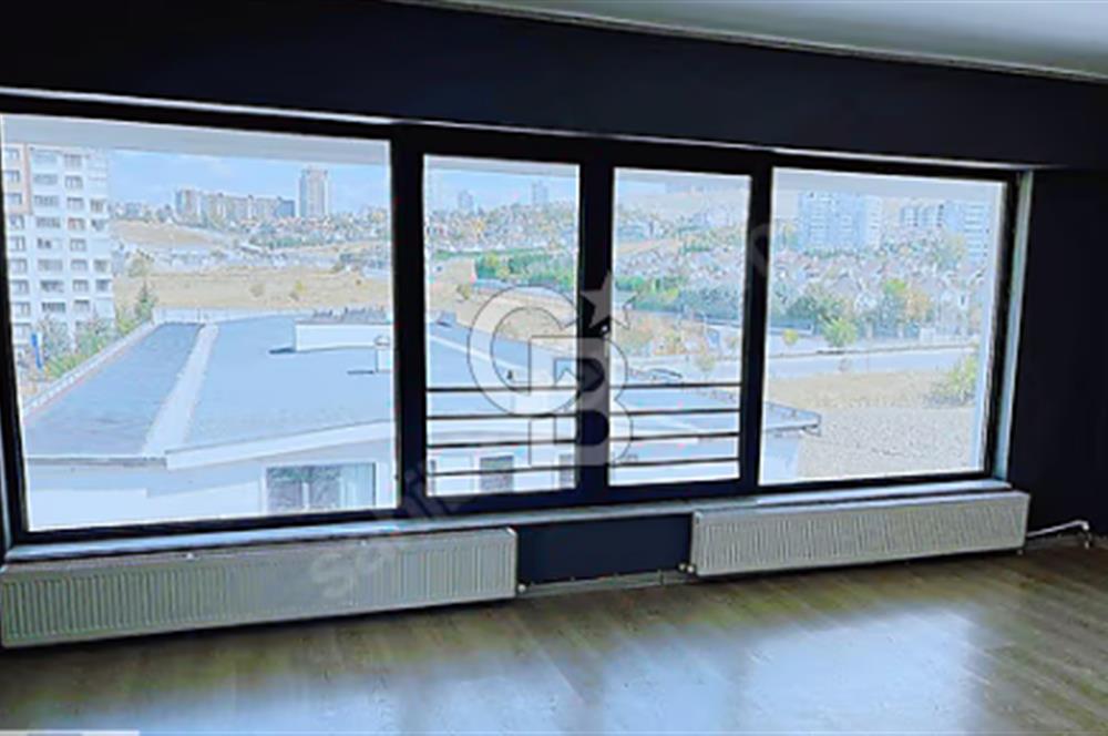 ALACAATLIDA KONUT VEYA OFİS KULLANIMINA UYGUN GENİŞ 1+1 DAİRE