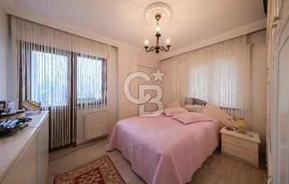 ÜMRANİYE ÇAMLIK SİTE İÇİNDE 140 M2 ARA KAT DEĞERLİ LOKASYON