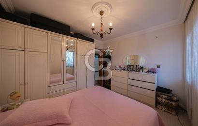 ÜMRANİYE ÇAMLIK SİTE İÇİNDE 140 M2 ARA KAT DEĞERLİ LOKASYON