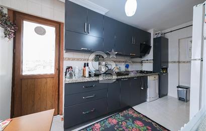 ÜMRANİYE ÇAMLIK SİTE İÇİNDE 140 M2 ARA KAT DEĞERLİ LOKASYON