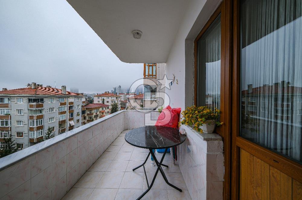 ÜMRANİYE ÇAMLIK SİTE İÇİNDE 140 M2 ARA KAT DEĞERLİ LOKASYON