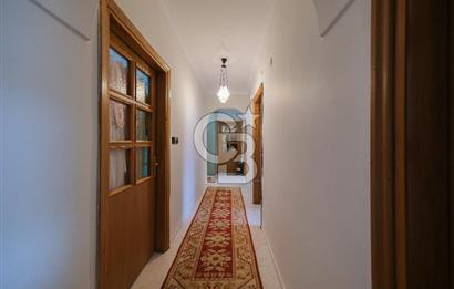 ÜMRANİYE ÇAMLIK SİTE İÇİNDE 140 M2 ARA KAT DEĞERLİ LOKASYON