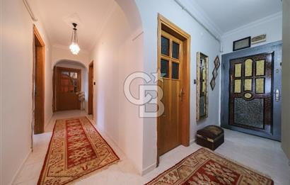 ÜMRANİYE ÇAMLIK SİTE İÇİNDE 140 M2 ARA KAT DEĞERLİ LOKASYON