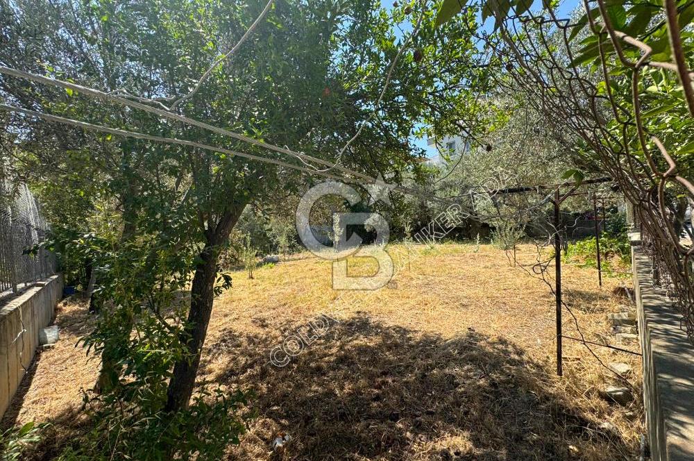 KUŞADASINDA VİLLA İMARLI DENİZ MANZARALI ARSA