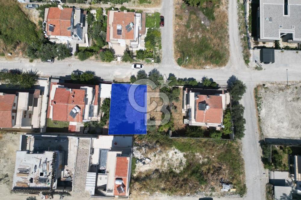 KUŞADASINDA VİLLA İMARLI DENİZ MANZARALI ARSA