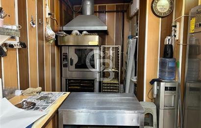 Konak Eşrefpaşa'da Börek & Boyoz İşletmeli Satılık Dükkan