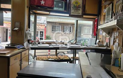 Konak Eşrefpaşa'da Börek & Boyoz İşletmeli Satılık Dükkan