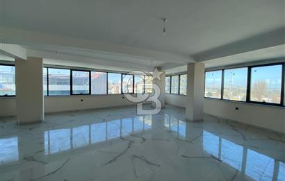 KİRALIK MERKEZİ KONUM'DA PRESTİJLİ OFİS KATLARI