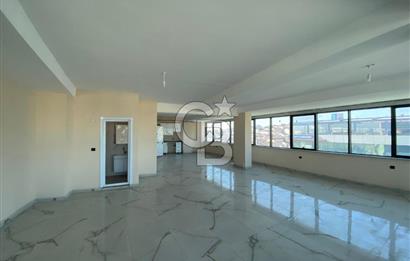 KİRALIK MERKEZİ KONUM'DA PRESTİJLİ OFİS KATLARI