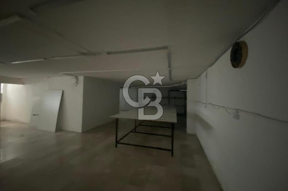 KİRALIK 2 KATLI GENİŞ KULLANIMLI DÜKKAN