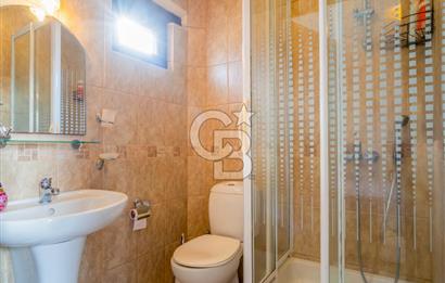 GÜMÜŞLÜK KOYUNBABA LEBİ DERYA MANZARALI BAHÇELİ MÜSTAKİL VİLLA