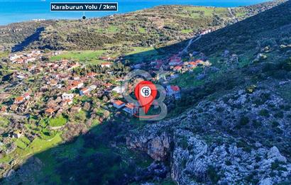 İzmir Karaburun Bozköy'de Satılık 506 m2 Kagir Ev ve Bahçe