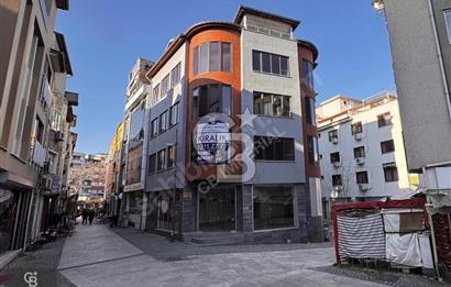 Merkezi Konumda Kurumsala Uygun Komple Ticari Bina