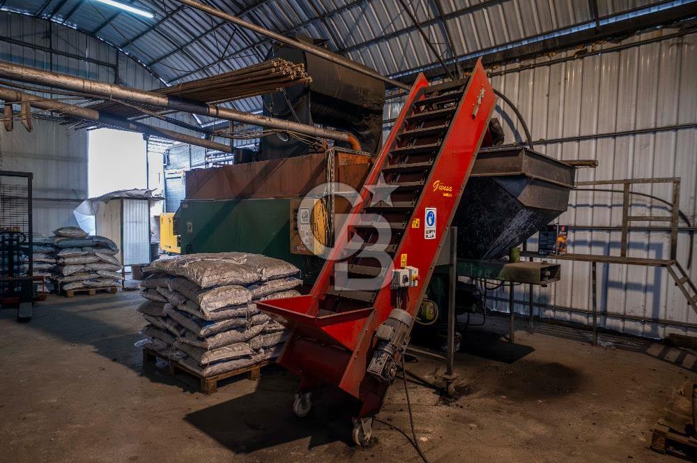 BÖLGENİN EN BÜYÜK SERASI GÜNER ÇİÇEKÇİLİK SATILIK