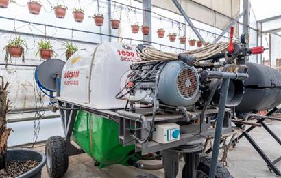 BÖLGENİN EN BÜYÜK SERASI GÜNER ÇİÇEKÇİLİK SATILIK