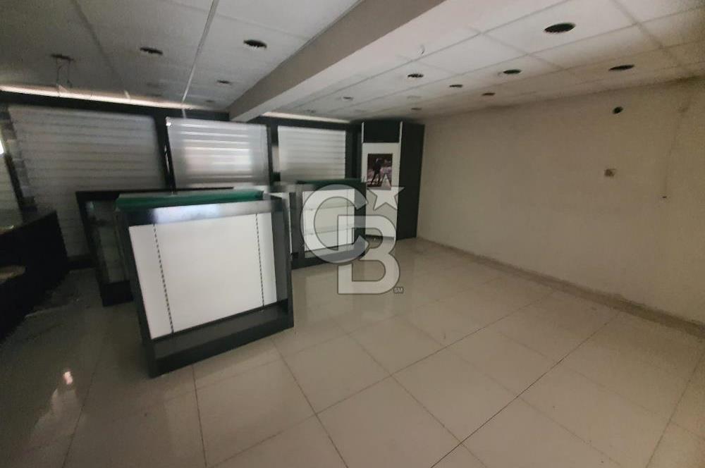 Buca Kozağaç'ta Hasanağa Bahçesine Yakın 230 M2 Batarkat Depolu Dükkan