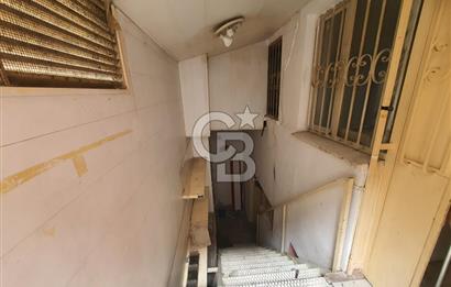 Buca Kozağaç'ta Hasanağa Bahçesine Yakın 230 M2 Batarkat Depolu Dükkan