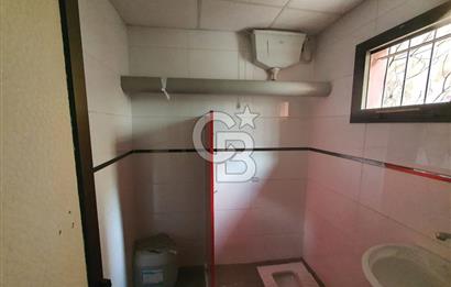 Buca Kozağaç'ta Hasanağa Bahçesine Yakın 230 M2 Batarkat Depolu Dükkan