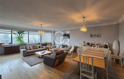 ÇANKAYA KONUT KULELERİNDE VADİ MANZARALI 3+1 YAPILI GENİŞ DAİRE