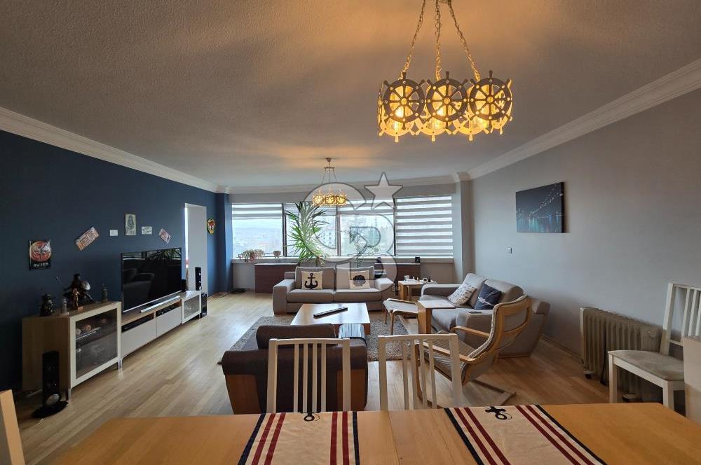 ÇANKAYA KONUT KULELERİNDE VADİ MANZARALI 3+1 YAPILI GENİŞ DAİRE