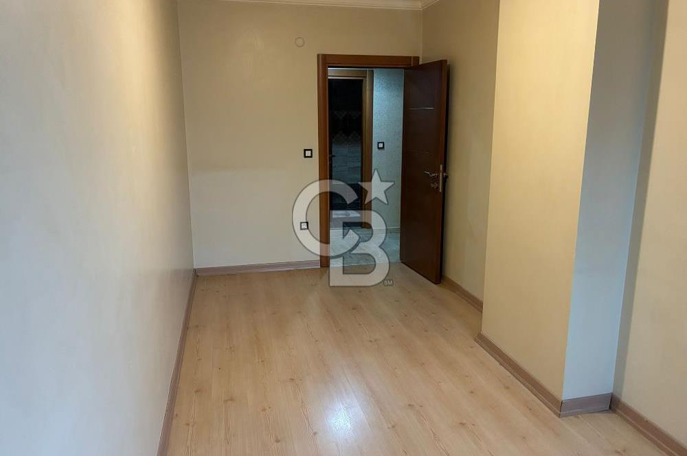 Ümraniyede Önü Açık Geniş 3+1 | Otoparklı