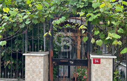 Eyüpsultan Topçularda Özel garajlı Bahçeli Müstakil Dubleks 