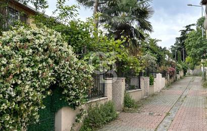 Eyüpsultan Topçularda Özel garajlı Bahçeli Müstakil Dubleks 