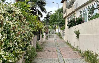 Eyüpsultan Topçularda Özel garajlı Bahçeli Müstakil Dubleks 