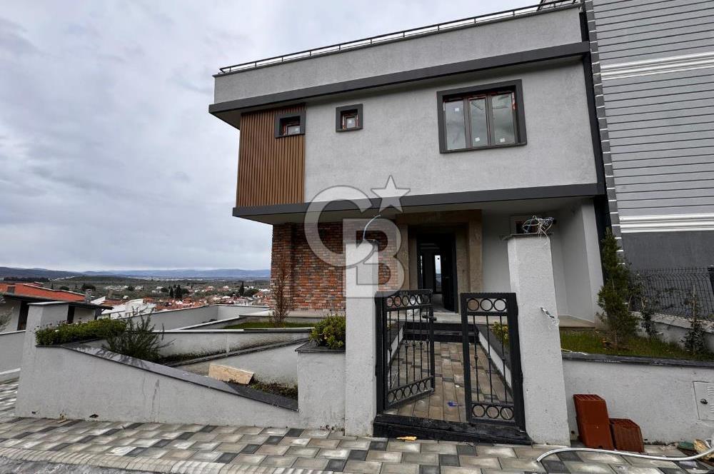 GÜREDE EMSALSİZ OTOPARKLI PANORAMİK MANZARALI VİLLA