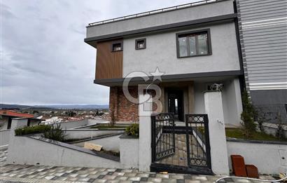 GÜREDE EMSALSİZ OTOPARKLI PANORAMİK MANZARALI VİLLA