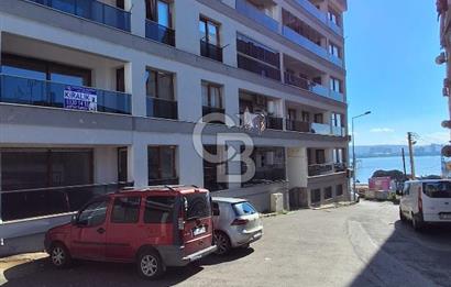 BAYRAKLI TURAN’da Yeni Bina Deniz Manzaralı 3+1 Ebeveyn Banyolu Kiralık Daire
