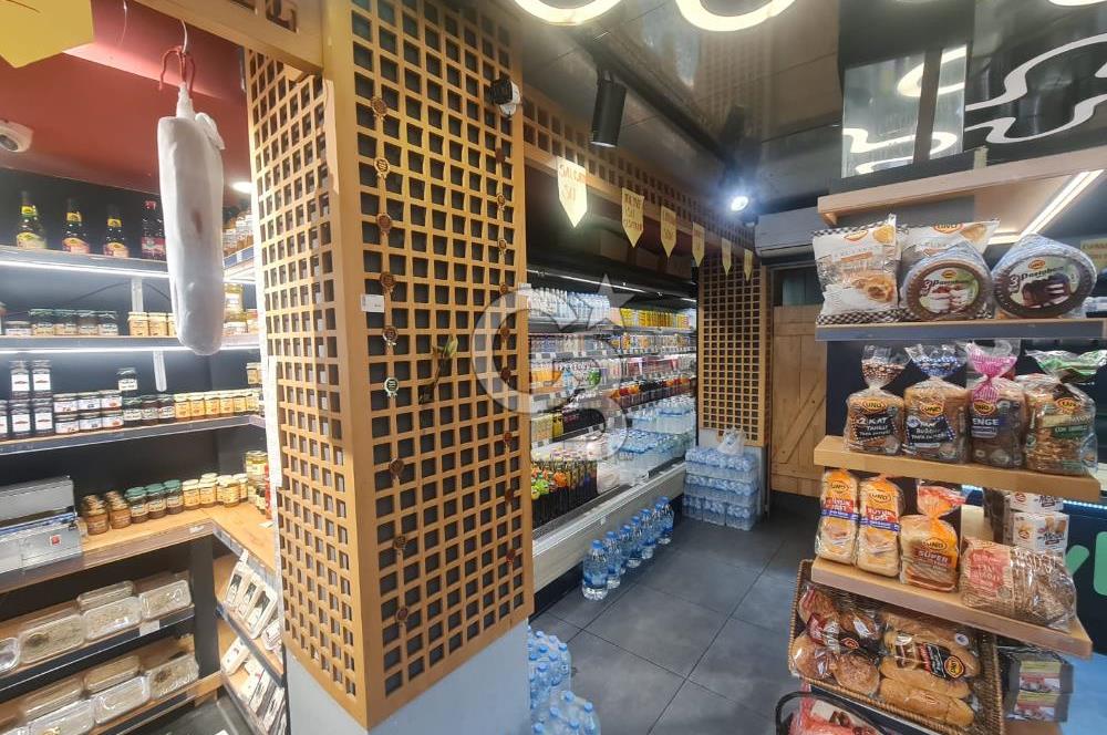 Acıbadem caddesi üzerinde devren kiralık şarküteri