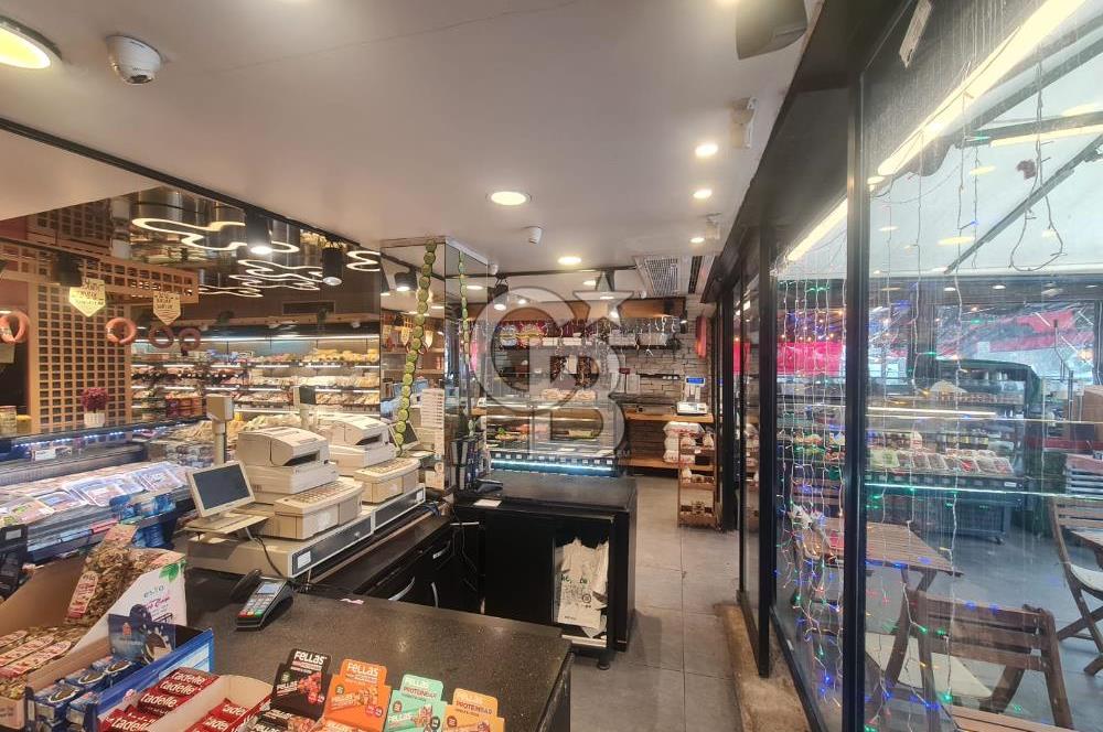 Acıbadem caddesi üzerinde devren kiralık şarküteri