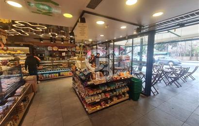 Acıbadem caddesi üzerinde devren kiralık şarküteri