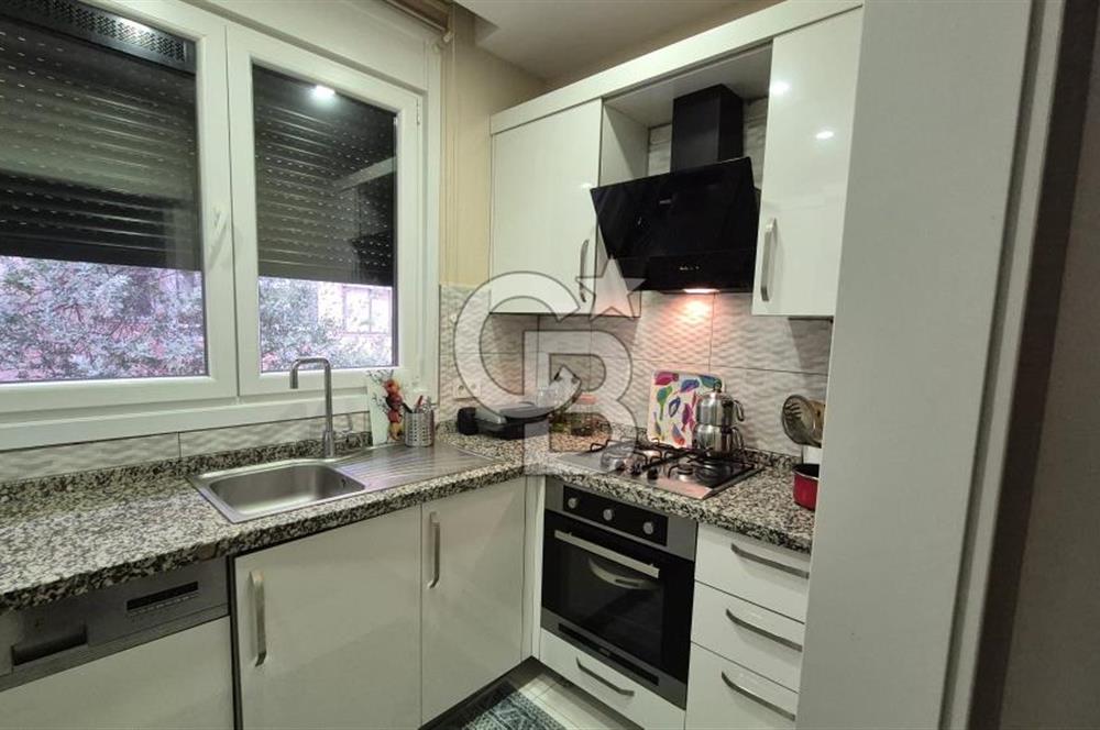 Kadıköy Kızıltoprak’ta, Bağdat Cad ne Sadece 90 Metre Mesafede Satılık 3+1 Daire