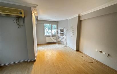 Bornova Kazım Dirik'te Tadilatlı 3+1 Kiralık Daire (125m²)