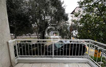 Bornova Kazım Dirik'te Tadilatlı 3+1 Kiralık Daire (125m²)