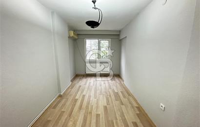 Bornova Kazım Dirik'te Tadilatlı 3+1 Kiralık Daire (125m²)
