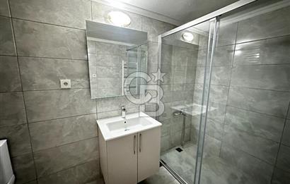 Bornova Kazım Dirik'te Tadilatlı 3+1 Kiralık Daire (125m²)