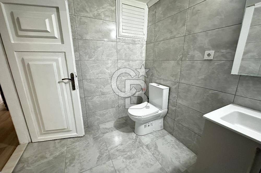 Bornova Kazım Dirik'te Tadilatlı 3+1 Kiralık Daire (125m²)