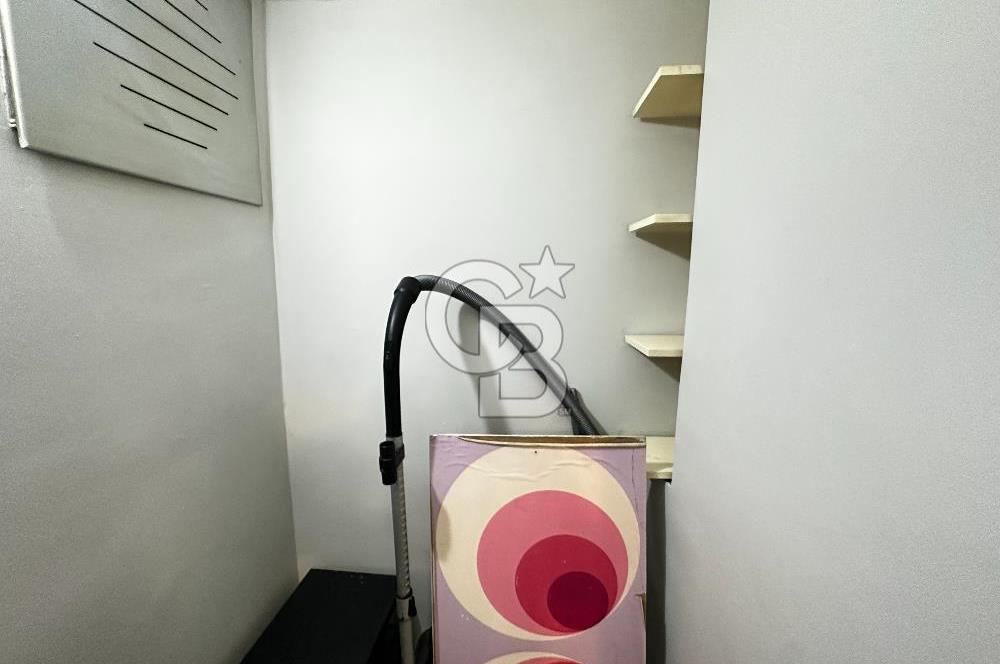 Bornova Kazım Dirik'te Tadilatlı 3+1 Kiralık Daire (125m²)