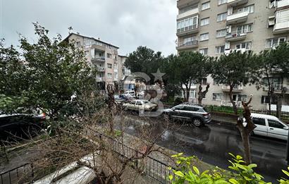 Bornova Kazım Dirik'te Tadilatlı 3+1 Kiralık Daire (125m²)