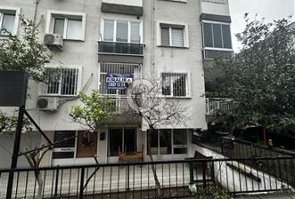 Bornova Kazım Dirik'te Tadilatlı 3+1 Kiralık Daire (125m²) - 1 - 335010