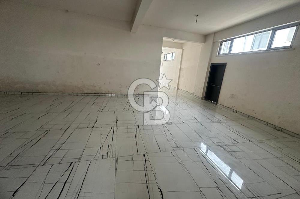 KAHRAMANKAZAN MERKEZDE SATILIK 3 KATLI, TERASLI DÜKKAN, DEPO